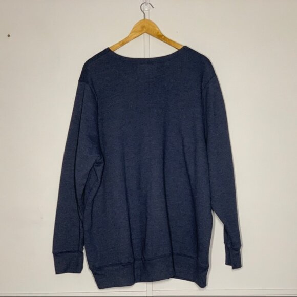 SOLD - Vinted Just My Size Women's Plus-Size V-Notch Sweatshirt - Picture 4 of 10